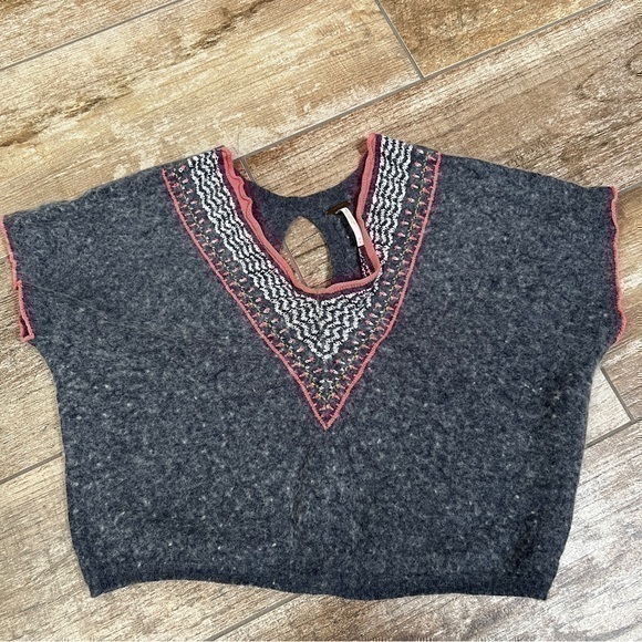Free People | Beautiful Wool Top - Picture 1 of 5